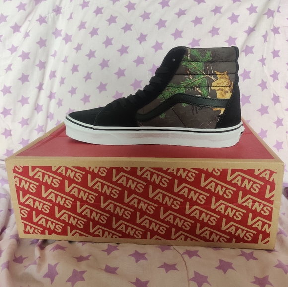 RealTree Sk8-Hi Vans - Picture 1 of 4